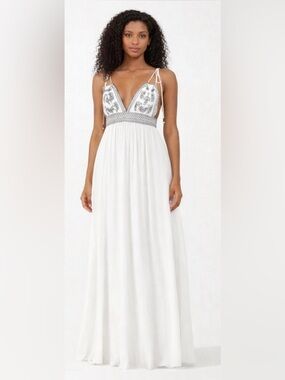 NWT Lulu's Days of Sunlight Ivory Embroidered Maxi Dress Summer Beach - Size L